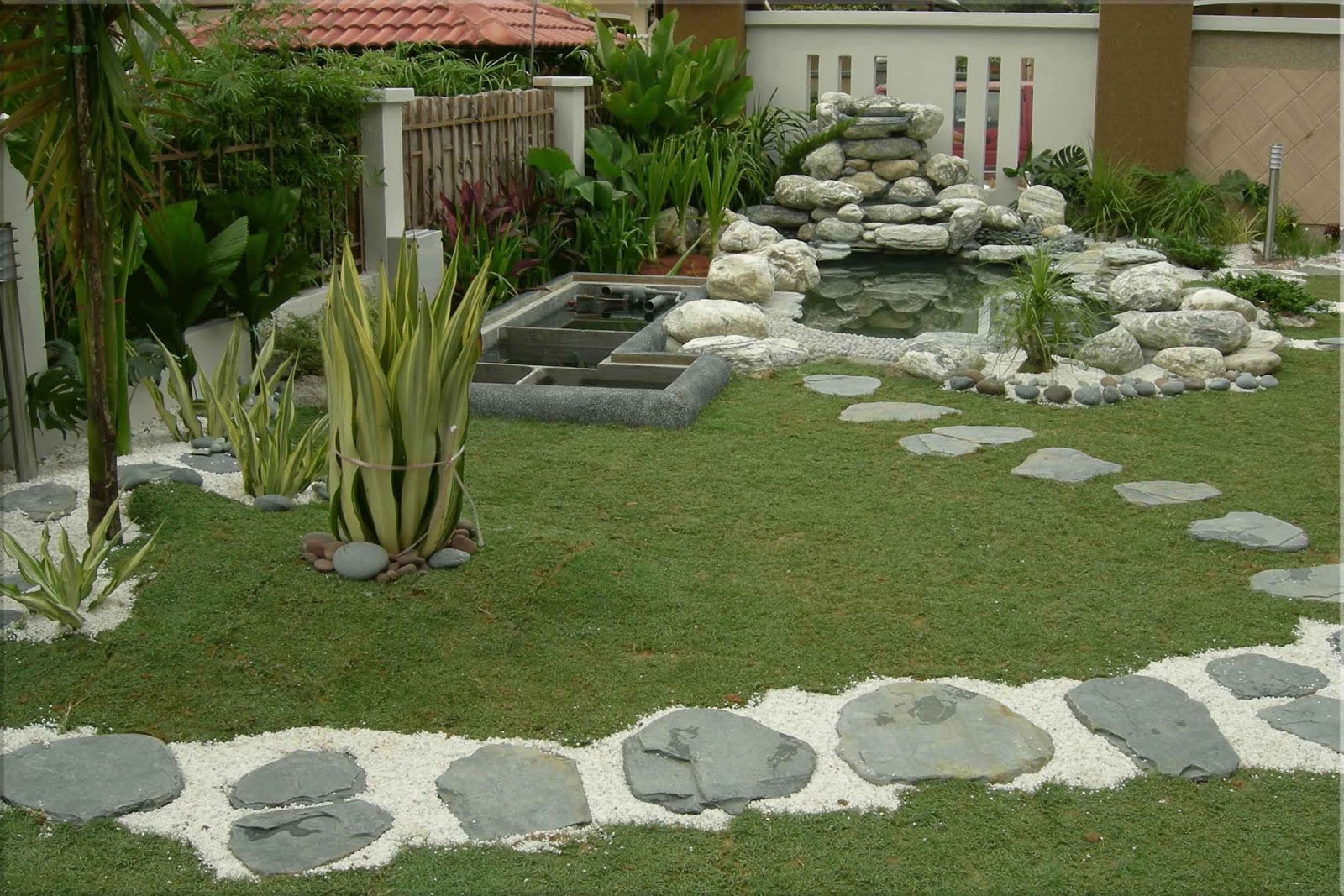 Đá cuội trang trí lối đi